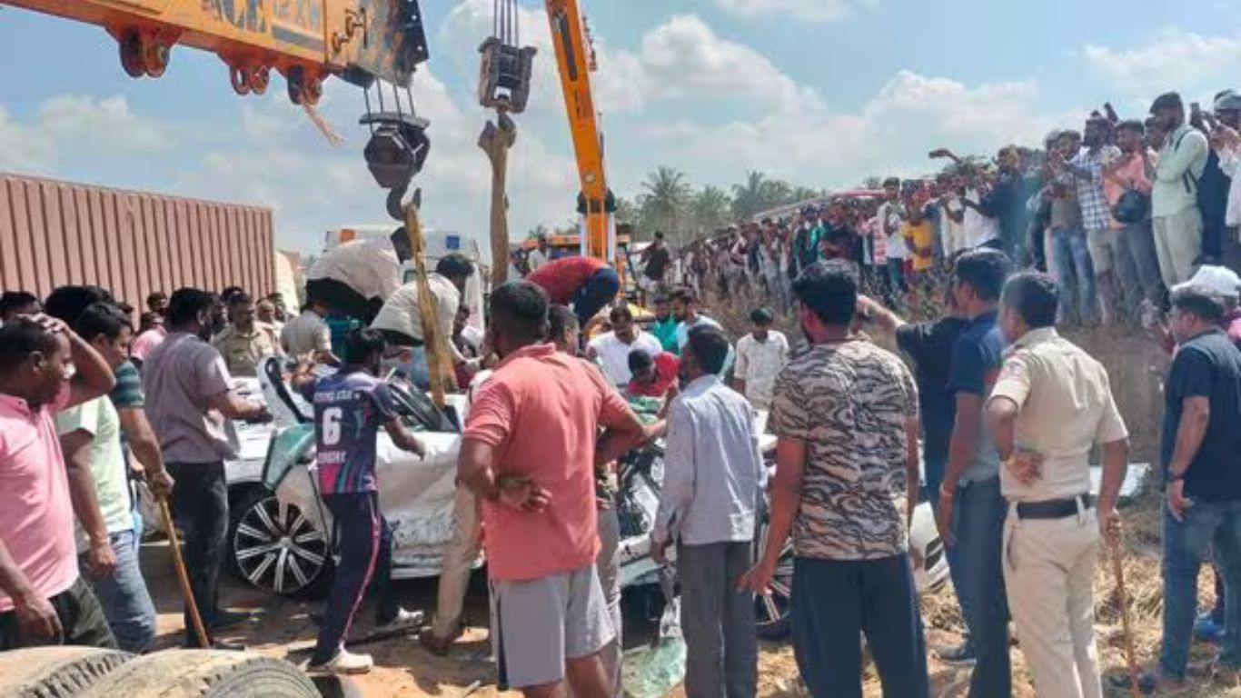 nelamangala accident today