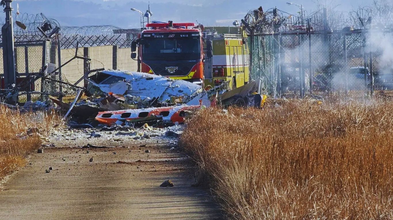 South Korea’s Deadliest Air Disaster in Decades: Jeju Air Flight 2216 Crashes at Muan Airport